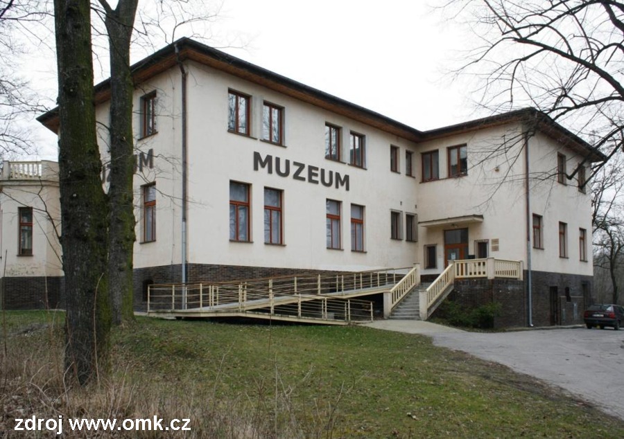 SLDEKOVO VLASTIVDN MUZEUM - KLADNO Copyrignt www.omk.cz